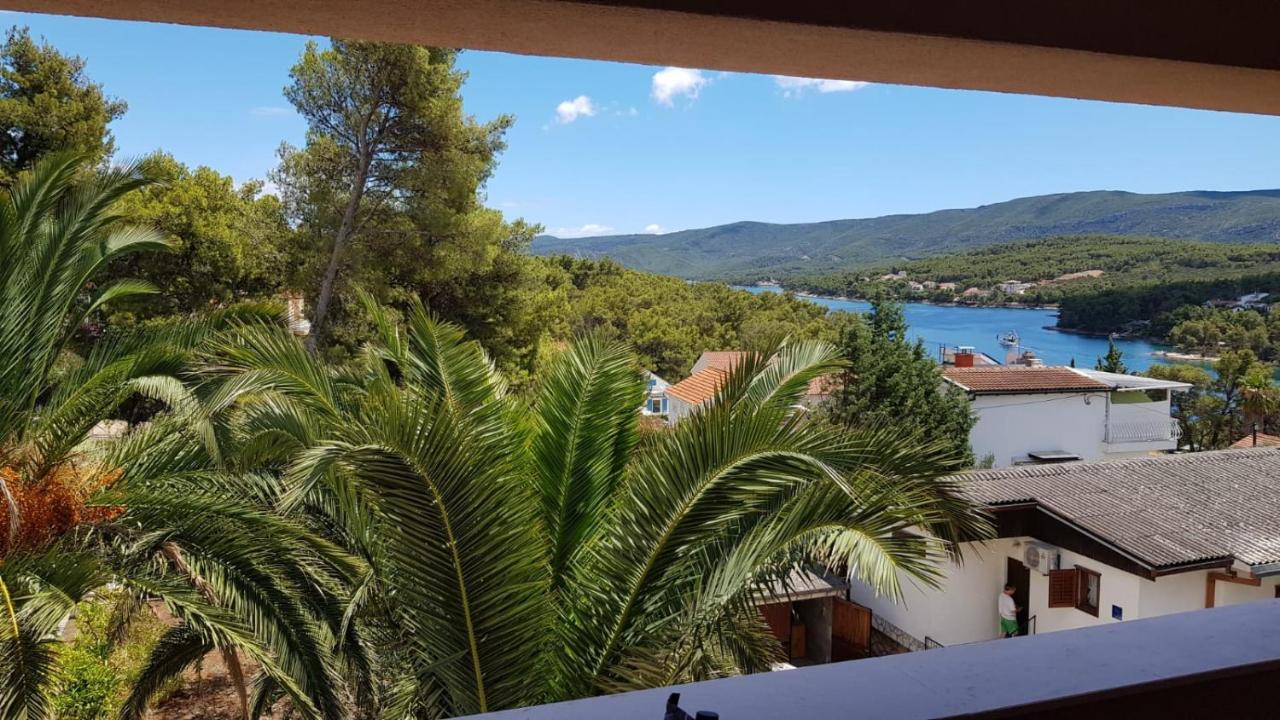 Guest House Marinna Vrboska Exterior foto